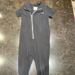nununu jumpsuit